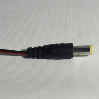 1x LV3 output connector